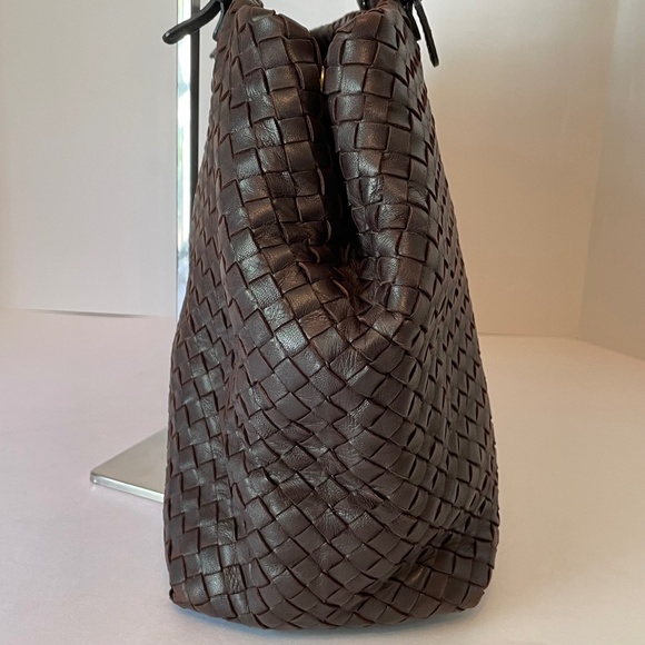 Bottega Veneta Intrecciato Medium Cesta Tote Brown Leather 179635 - Picture 7 of 16